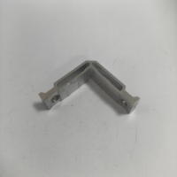 Soporte de Esquina de Aluminio de una Pieza Tengshuo 6063-T5, Moderno y Duradero, 90 Grados, Fundido a Presión, con Tornillos, para Conexión de Marcos de Puertas y Ventanas