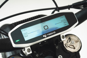 Pour Lyxn 72V 40AH Moto électrique haute puissance 10KW pour adultes avec une accélération fluide et une vitesse longue portée de 80 km/h Lyxn haute puissance - Product Image 6