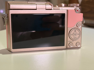 กล้องดิจิตอลมือสอง Lumixs GF10 ของแท้พร้อมเลนส์ 12-32 มม. กล้องวีล็อก 4K ขายส่ง - Product Image 3