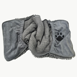 Ultra Soft Pet Supplies Towel Custom LOGO Large Microfiber Chenille Pocket Towel Absorbent Glove Style Drying Towel