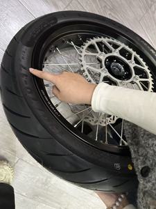ชุดล้อแปลงเปลี่ยนเร็ว Quick-swap สำหรับรถ Ultra Supermoto ขนาด 17 นิ้ว สำหรับ Street Transition K Ultra Bee Supermoto - Product Image 6