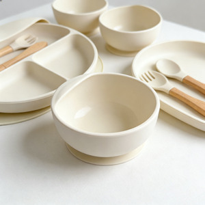 Juego <span class=keywords><strong>de</strong></span> Vajilla <span class=keywords><strong>de</strong></span> Silicona Personalizado a Precio <span class=keywords><strong>de</strong></span> Mayoreo, Libre <span class=keywords><strong>de</strong></span> BPA, Baberos <span class=keywords><strong>para</strong></span> Bebé, Plato con Succión, Juego <span class=keywords><strong>de</strong></span> Alimentación <span class=keywords><strong>de</strong></span> Silicona Reutilizable <span class=keywords><strong>para</strong></span> Bebé - Product Image 6