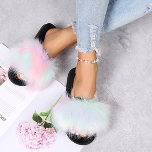 El nuevo estilo 2025 de <span class=keywords><strong>zapatillas</strong></span> de abrigo <span class=keywords><strong>para</strong></span> mujer, las mismas <span class=keywords><strong>zapatillas</strong></span> de mujer de moda que son populares en otoño e invierno - Product Image 3