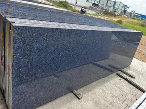 Granito Azul SK – Piedra Natural Premium para Aplicaciones Residenciales y Comerciales - Product Image 2