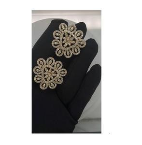 Boucles d'oreilles en diamants naturels au design unique, certifiées IGI, 22g, en or jaune 14 carats, pour mariage et fiançailles, fabriquées en Inde - Product Image 4