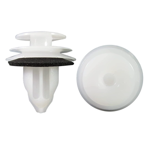 Cierre de puerta de General Motors, placa interior de nailon grueso reforzado, cierre de plástico fijo - Product Image 4