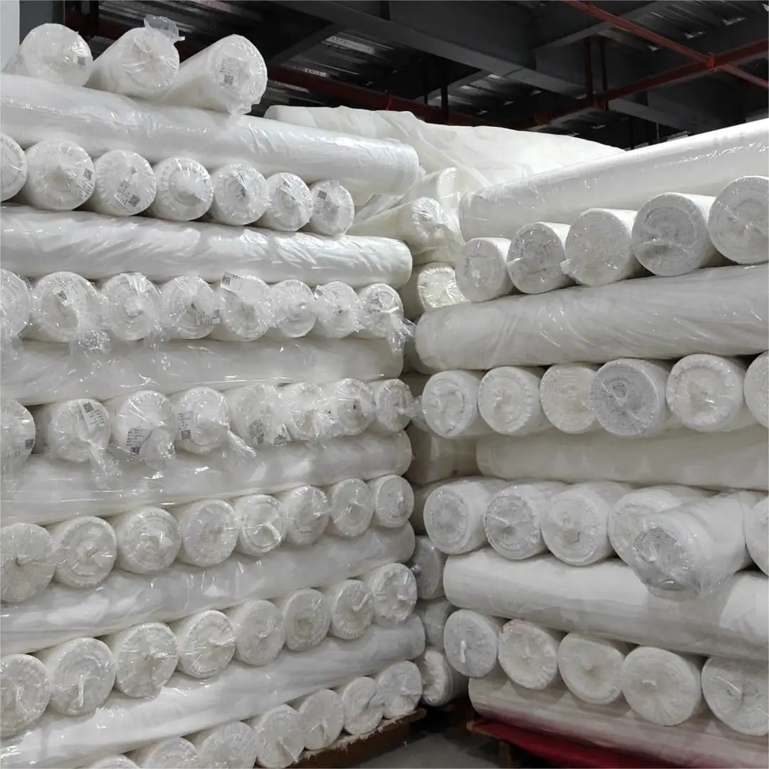 Vente en gros 100% polyester blanc imprimé gorgette tissu froissé mousseline de soie polyester rouleau de tissu 60 80 gsm lot de stockage