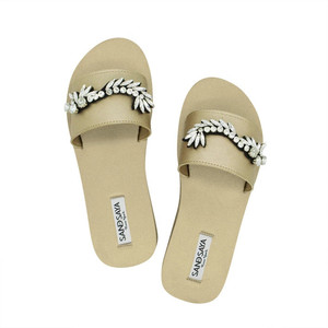 Espadrilles plates imperméables pour femmes Nomad - Ornées de strass en cristal - Product Image 1