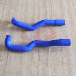 Haute qualité pour Land Rover <span class=keywords><strong>Defender</strong></span> et <span class=keywords><strong>Defender</strong></span> Puma 2.4 <span class=keywords><strong>TD4</strong></span> TDCi Kit de tuyau de suralimentation en Silicone PNH500660 / PNH500670 - Product Image 2