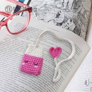 Marcapáginas de Ganchillo Hecho a Mano con Forma de Bolsita de Té - Regalo Creativo para Amantes de los Libros y del Té, Accesorio de Lectura Único, Marcapáginas <span class=keywords><strong>Amigurumi</strong></span> - Product Image 2