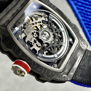 Reloj Mecánico Unisex de Lujo y Alta Calidad con Diseño Esqueletizado Transparente, Correa de Cuero de 22 mm, Esfera con Indicadores, Grosor de 5 mm - Product Image 2