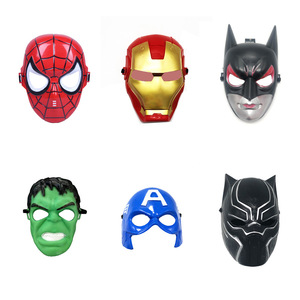 Masques personnalisés pour enfants et adultes, en plastique, vente en gros, masques de dessin animé Spiderman Iron Man pour Halloween - Product Image 1