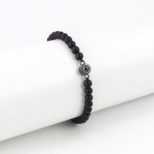 Venta al por mayor de acero inoxidable, <span class=keywords><strong>pulsera</strong></span> de cuentas para parejas, 100 idiomas, pulseras con dijes de proyección fotográfica 'I Love You' para hombres y mujeres - Product Image 5