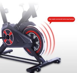 <span class=keywords><strong>Prix</strong></span> de gros vélo de cyclisme magnétique silencieux siège réglable et guidon équipement de fitness à domicile vélo d'exercice intérieur pour la salle de sport à domicile - Product Image 4