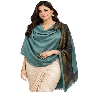 Étole Réversible Zari de Haute Qualité pour Femme, Châle Doux Bicolore de Créateur, Accessoire de Mode Élégant pour Boutique - Product Image 1