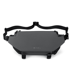 Sac de Poitrine Bandoulière de Voyage pour Homme, Sac Banane Extérieur Étanche avec Fermeture Éclair Grande Capacité, Sac de Taille de Luxe Antivol pour le Sport - Product Image 2