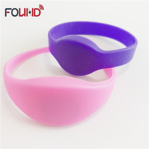 Bande de fête Rfid ISO15693 13.56MHZ programmable conçue unique pour la forme physique pour le grand événement - Product Image 4