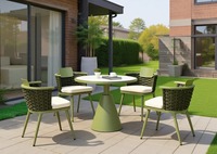 Ensemble de 5 chaises empilables en aluminium avec cordes, style moderne, pour terrasse, cour ou jardin, avec table ronde, mobilier d'extérieur