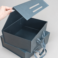 Boîte cadeau magnétique noire mate avec poignée en ruban pour l'électronique, carton gris, logo personnalisé, OEM, ODM, vente en gros d'usine