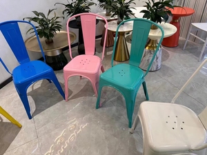 Diseño antiguo Apilable Bistro Muebles <span class=keywords><strong>Silla</strong></span> Fácil de montar Hierro Metal Tolixs Metal <span class=keywords><strong>Silla</strong></span> de comedor - Product Image 4