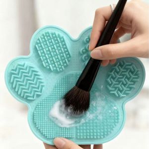 Nuevo Limpiador de Brochas de Maquillaje 2 en 1 de Silicona y Caja de Almacenamiento - Organizador de Brochas con Forma de Pata de Gato para una Limpieza y Almacenamiento Eficientes - Product Image 4