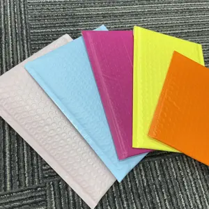 Custom Logo Printed Colorful Bubble Mailer Pearl Poly Bags Self Seal Packaging For Clothes Envelope Mail