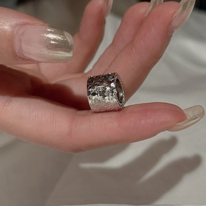 Pendentif en argent pur S925, style vintage, design de niche CNC, luxe léger, pendentif en glace pilée, connectivité routière, pour bagues de mode - Product Image 1