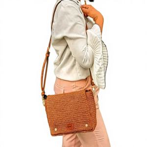 Bolso Bandolera de Moda Boho Tejido a Mano con Ratán para Mujer, con Forro de Rafia, Accesorio de Playa Sostenible para el Verano - Product Image 1