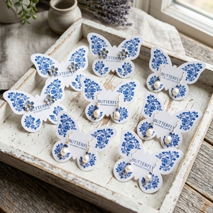 Cartoncini Espositivi per Orecchini Personalizzati Stile Chinoiserie Blu e Bianco con <span class=keywords><strong>Farfalle</strong></span>, in Porcellana Vintage Spessa, per Esposizione Gioielli, OEM, Personalizzabili, All'ingrosso - Product Image 1