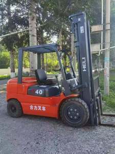 Chariot élévateur diesel Heli C40, capacité de 4 tonnes, mât à trois étages, pneus pneumatiques, commande assise, utilisation en intérieur - Product Image 4