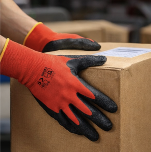 Gants de sécurité en polyester enduit de latex industriel du Vietnam, tricotés sans couture, avec poignets élastiques, résistants à l'abrasion, pour l'emballage - Product Image 2