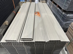 Villa facile installato WPC <span class=keywords><strong>recinzione</strong></span> <span class=keywords><strong>con</strong></span> cancello singolo buon prezzo <span class=keywords><strong>legno</strong></span> pannello di plastica Co-estrusione giardino scherma - Product Image 2