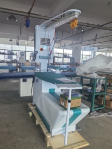 Table à repasser <span class=keywords><strong>professionnelle</strong></span> réglable en hauteur, multifonctionnelle, avec station vapeur pour usine <span class=keywords><strong>de</strong></span> confection - Product Image 6