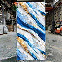 Panneau mural en PVC marbré 3D personnalisé avec surface ultra brillante, résistant à l'humidité, design moderne