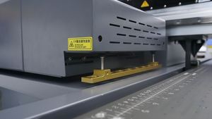 Oem Luxe 2.5m * 1.3m Largeur d'impression UV à plat Imprimante Epson I3200 sortie d'usine Machine d'impression grand <span class=keywords><strong>format</strong></span> 2513 - Product Image 2