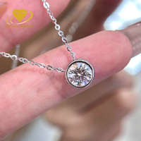 IGI Sertifikalı DEF VS Laboratuvar Elması 10k 14k 18k Altın Tektaş Elmas Bezel İşlemeli 0.3ct - 1ct Yuvarlak Elmas Kolye Ucu