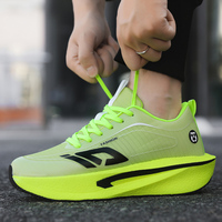 Chaussures de course à semelle en caoutchouc haute élasticité pour hommes et femmes, légères, tendance, décontractées, chaussures de marche, chaussures de sport