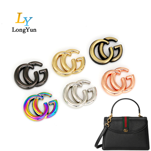 Bolsos bimba y lola originales de segunda mano por 1 EUR en Oviedo en  WALLAPOP
