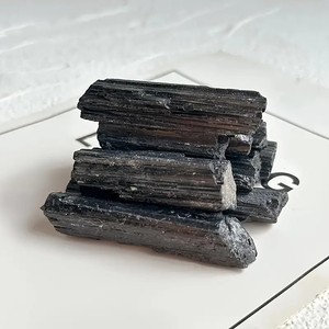 Articolo Decorativo in Cristallo Nero per Diffusione di Fragranze, Pietra di Cristallo Naturale, Pietra Elettrica, Tormalina Nera Grezza - Product Image 4