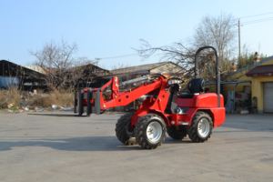 Mini Cargadora Compacta TOHO de 0.4-1.5 Toneladas con Motor Kubota EPA y Bomba Hidráulica en Venta - Product Image 6