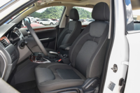 Mobil Bekas Zotye T600 2017 1.5T Turbo Manual Elite Edisi Tahun Baru 5-Kursi Bensin SUV Setir Kiri Euro V Ban R17