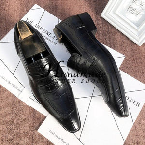 Nouvelles chaussures d'affaires artisanales à motif crocodile, style britannique, à bout pointu pour hommes, confortables et polyvalentes (formelles et décontractées) - Product Image 5