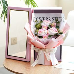 Bouquet <span class=keywords><strong>di</strong></span> Fiori all'Uncinetto, Confezione Regalo Artigianale per San Valentino e Cerimonie <span class=keywords><strong>di</strong></span> Laurea, Bouquet <span class=keywords><strong>di</strong></span> Fiori Artificiali, Souvenir all'Ingrosso - Product Image 6