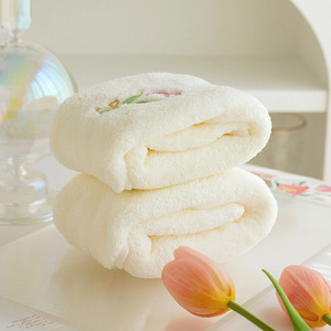 Scatola di Carta per Confezione Regalo di Asciugamani Souvenir - Product Image 5