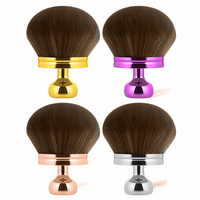 Brosse corporelle multifonctionnelle en forme de champignon, poils synthétiques doux, manche en plastique, brosse à maquillage portable, logo personnalisé