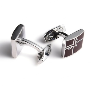 แผ่นรองแก้วทรงสี่เหลี่ยมผืนผ้า ทำจากโลหะผสมสังกะสีแบบฉนวน พร้อมลวดลายและโลโก้สั่งทำพิเศษ สำหรับของขวัญส่งเสริมการขาย - Product Image 1