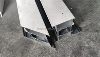 Machine de fabrication de portes et fenêtres en pvc Machine de découpe de portes et fenêtres en pvc Scie à double tête pour profilés de portes et fenêtres en pvc