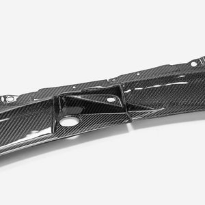 อุปกรณ์ตกแต่งรถยนต์คาร์บอนไฟเบอร์แห้งคุณภาพสูงสำหรับ Nissan R35 GTR ฝาครอบด้านบนคาร์บอนไฟเบอร์แห้ง - Product Image 3