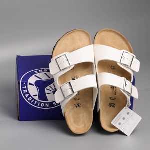 Sandalias <span class=keywords><strong>Arizona</strong></span> de PVC y Cuero, Estilo Birkenstock, con Soporte de Arco, Precio de Fábrica, Sandalias de Verano para Hombre y Mujer, Nuevas - Product Image 1
