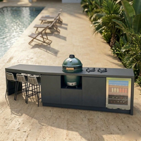 Nouveau produit : îlot de cuisine extérieur moderne en acier inoxydable avec barbecue Kamado, évier à charnière et robinet pour piscine, patio, villa, cour.